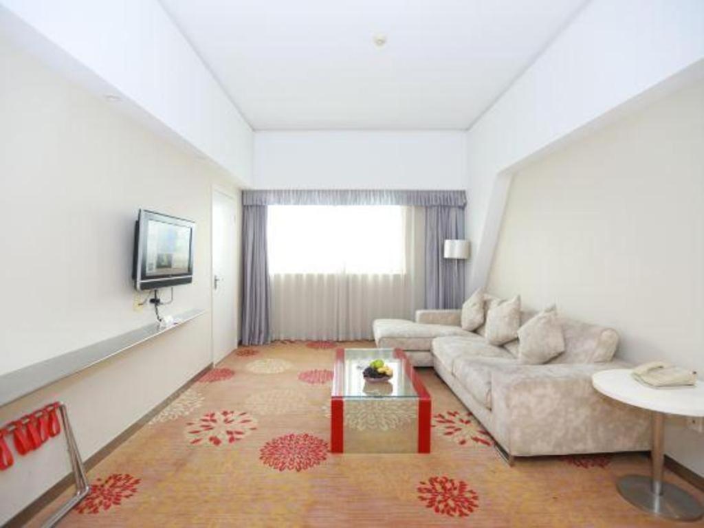 Ramada Plaza By Wyndham Hangzhou Riverside Екстер'єр фото
