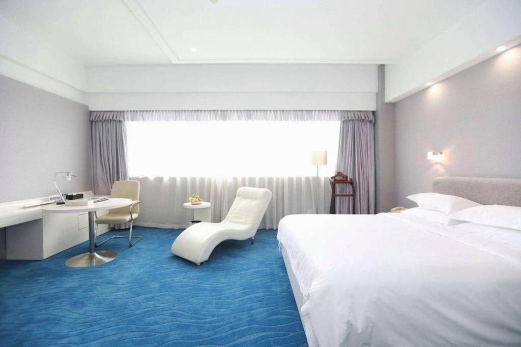 Ramada Plaza By Wyndham Hangzhou Riverside Екстер'єр фото