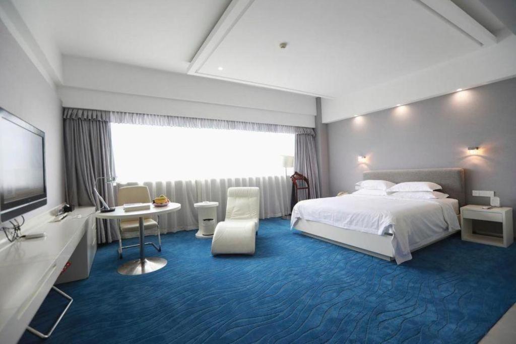 Ramada Plaza By Wyndham Hangzhou Riverside Екстер'єр фото