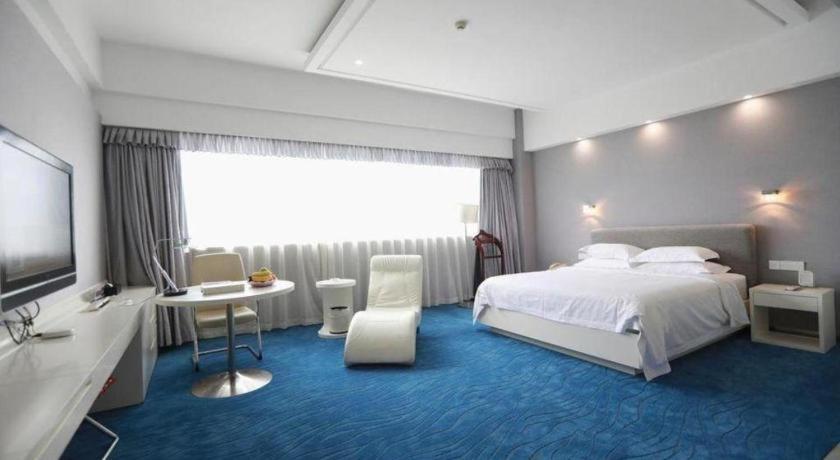 Ramada Plaza By Wyndham Hangzhou Riverside Екстер'єр фото