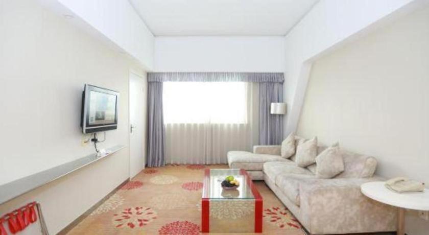 Ramada Plaza By Wyndham Hangzhou Riverside Екстер'єр фото