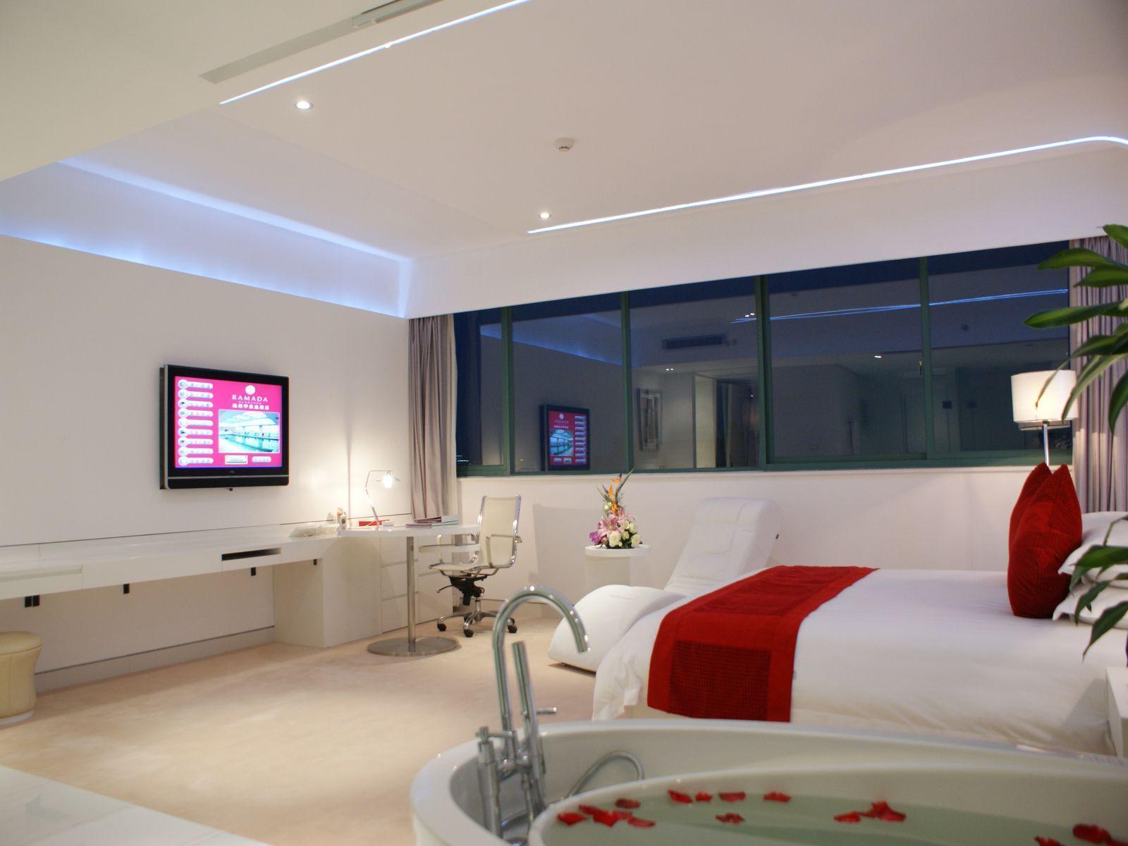 Ramada Plaza By Wyndham Hangzhou Riverside Екстер'єр фото